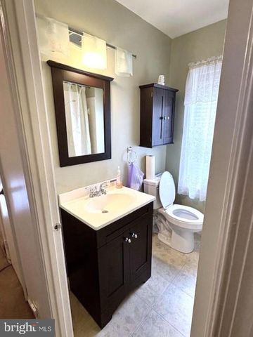 1011 N CHURCH ST, Wilmington, DE 19801