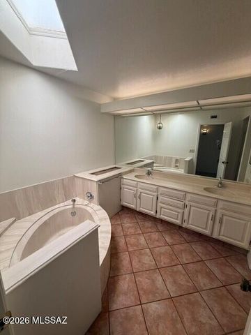 4160 E Aquarius Drive, Tucson, AZ 85718