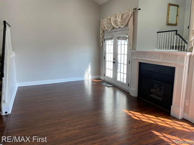 43865 Stoney Lane, Sterling Heights, MI 48313