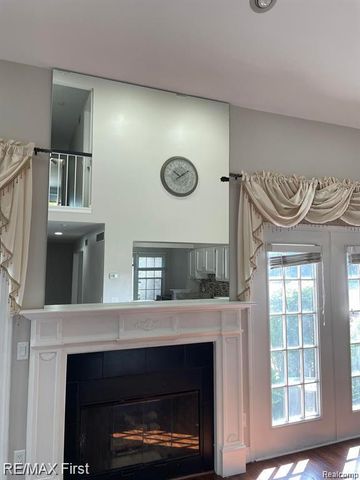 43865 Stoney Lane, Sterling Heights, MI 48313