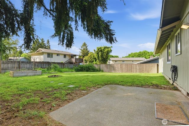 709 Enterprise Drive NE, Lacey, WA 98516