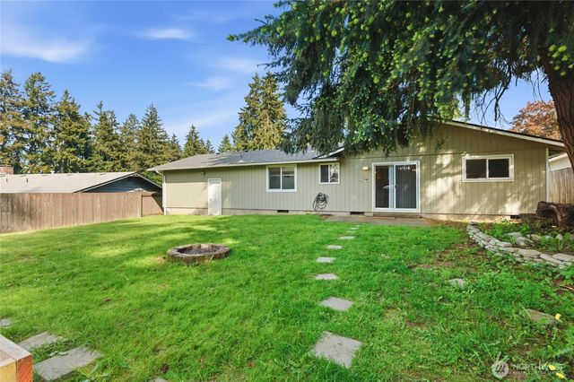 709 Enterprise Drive NE, Lacey, WA 98516