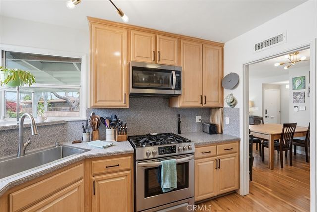 11603 Haas Avenue, Hawthorne, CA 90250
