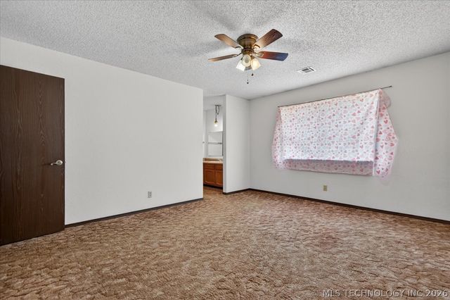 520 Carol Road, Bartlesville, OK 74003