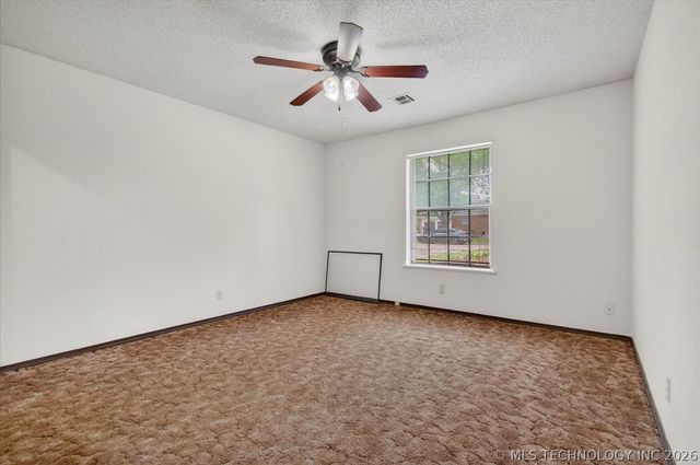 520 Carol Road, Bartlesville, OK 74003