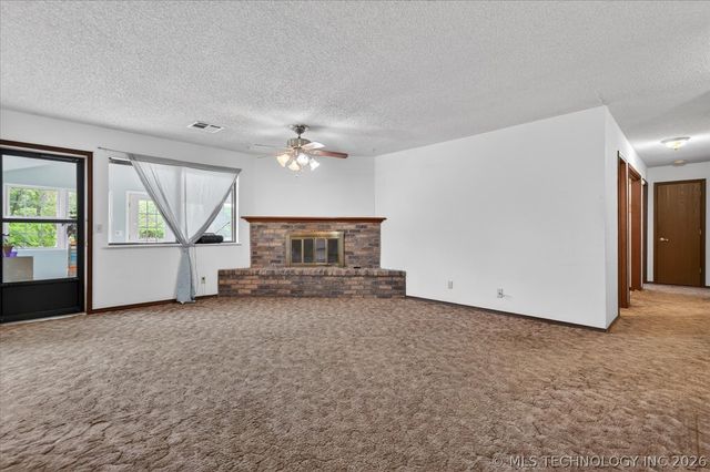 520 Carol Road, Bartlesville, OK 74003
