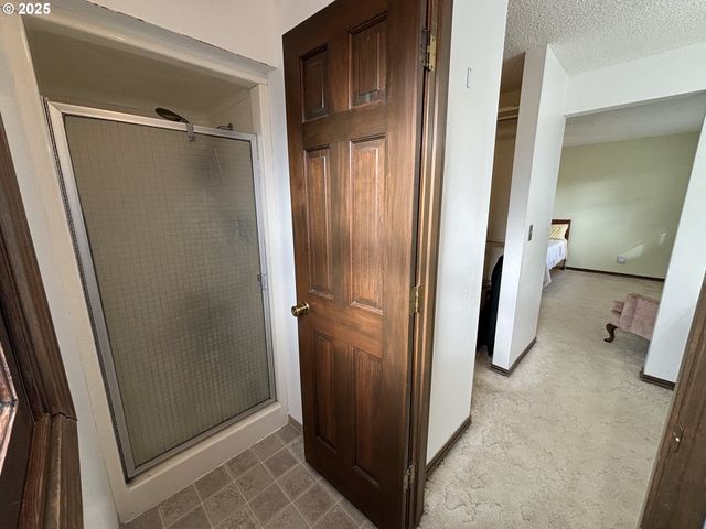 4546 46TH Ave Ne, Salem, OR 97305