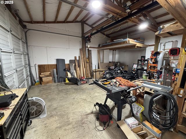 4546 46TH Ave Ne, Salem, OR 97305