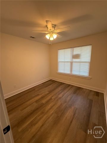 7 Helmken Street, Savannah, GA 31404