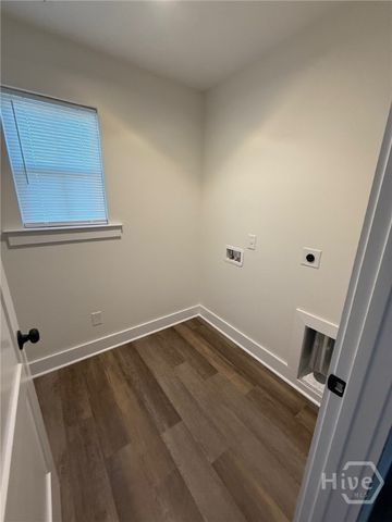 7 Helmken Street, Savannah, GA 31404