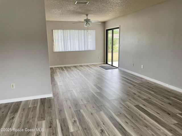 1597 Jupiter Boulevard NW, Palm Bay, FL 32907