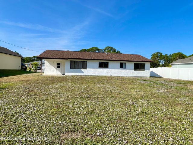 1597 Jupiter Boulevard NW, Palm Bay, FL 32907