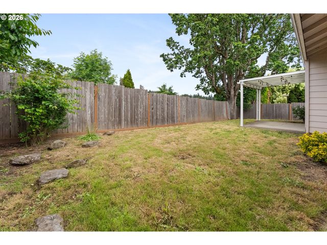 17527 Sw MCKNIGHT Ln, Beaverton, OR 97006