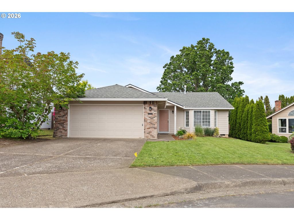 17527 Sw MCKNIGHT Ln, Beaverton, OR 97006