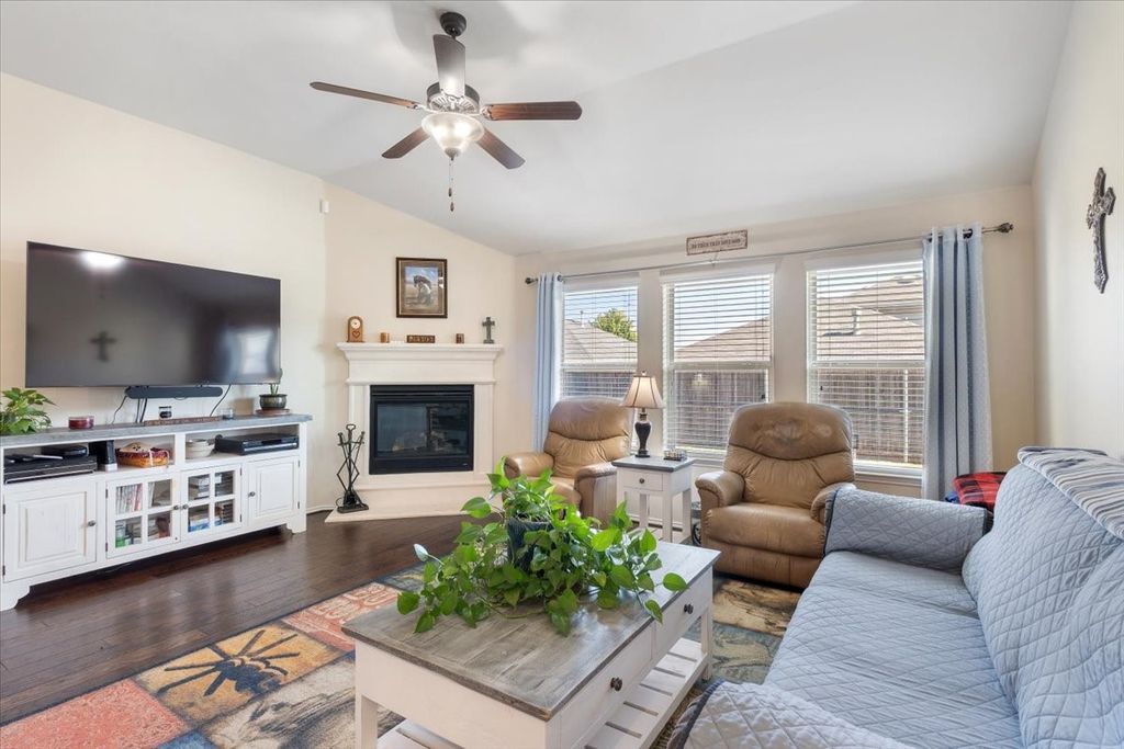 14632 Sundog Way, Fort Worth, TX 76052 — photo 5
