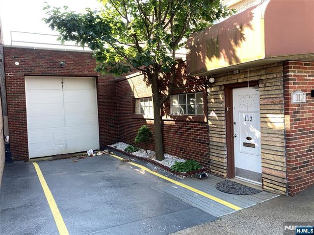 112 Palisade Avenue, Cliffside Park, NJ 07010