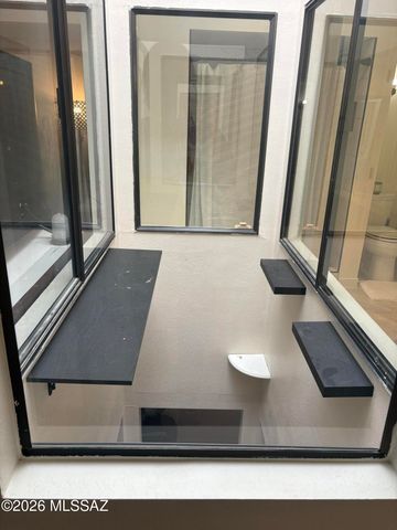 2284 W Paseo Cielo, Tucson, AZ 85742