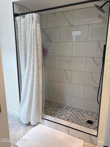 2284 W Paseo Cielo, Tucson, AZ 85742