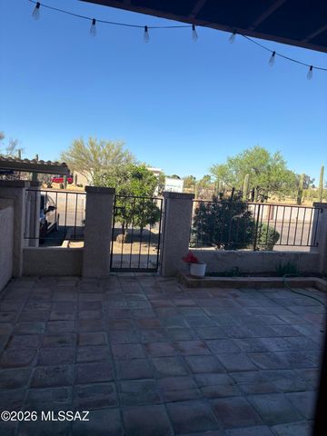 2284 W Paseo Cielo, Tucson, AZ 85742