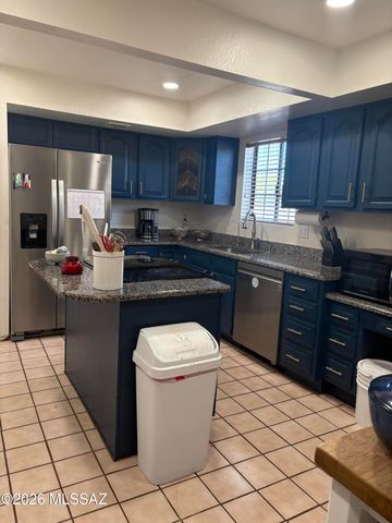 2284 W Paseo Cielo, Tucson, AZ 85742