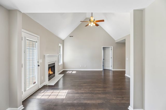 1615 Pacer Ct, Spring Hill, TN 37174