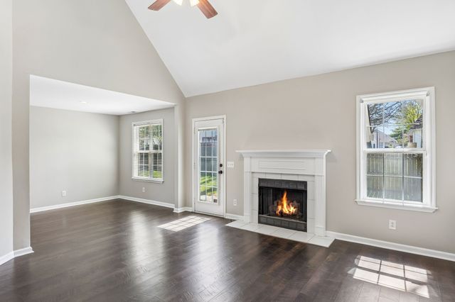 1615 Pacer Ct, Spring Hill, TN 37174