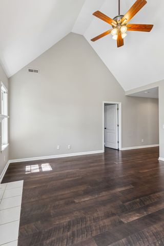 1615 Pacer Ct, Spring Hill, TN 37174