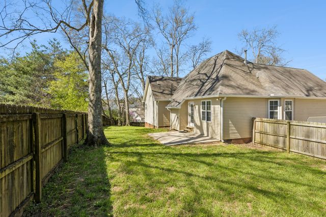 1615 Pacer Ct, Spring Hill, TN 37174