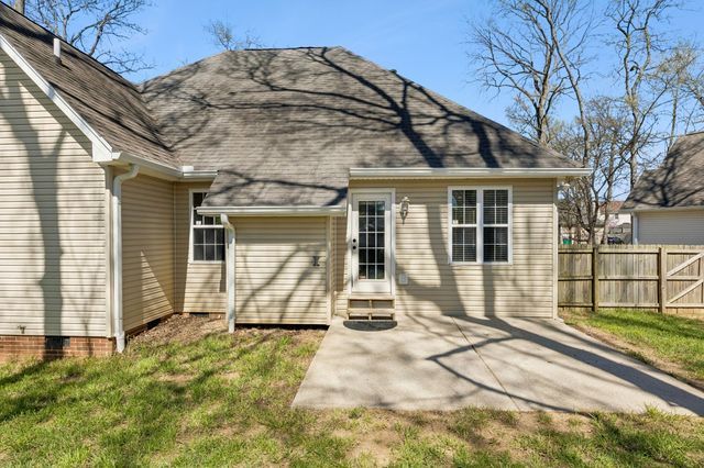 1615 Pacer Ct, Spring Hill, TN 37174