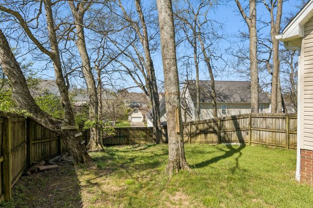 1615 Pacer Ct, Spring Hill, TN 37174