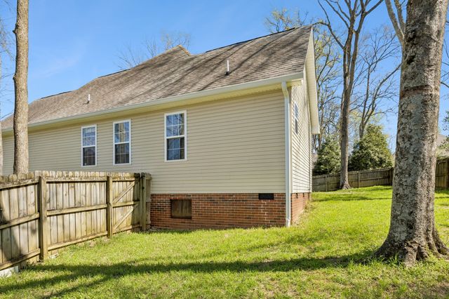 1615 Pacer Ct, Spring Hill, TN 37174