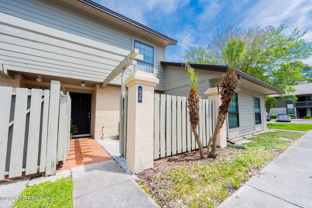 236 CRANES LAKE Drive, Ponte Vedra Beach, FL 32082