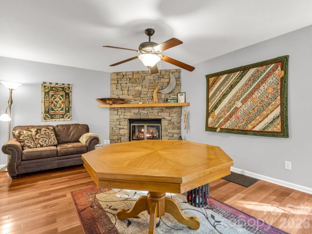 108 Nuthatch Trace, Brevard, NC 28712