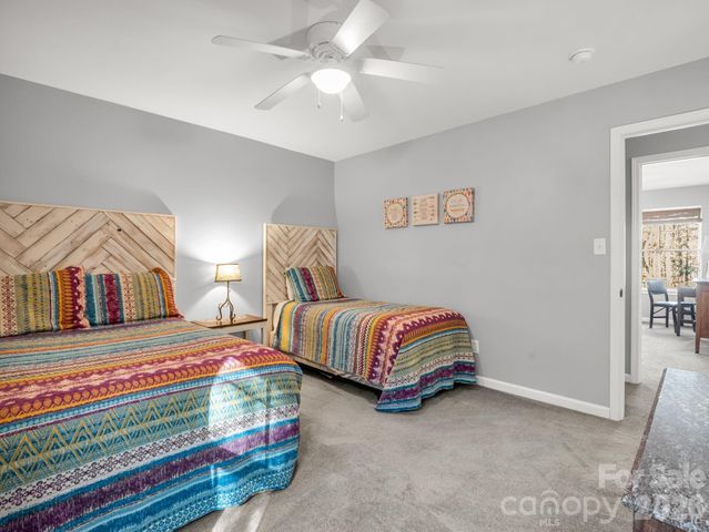 108 Nuthatch Trace, Brevard, NC 28712