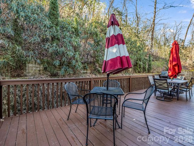 108 Nuthatch Trace, Brevard, NC 28712