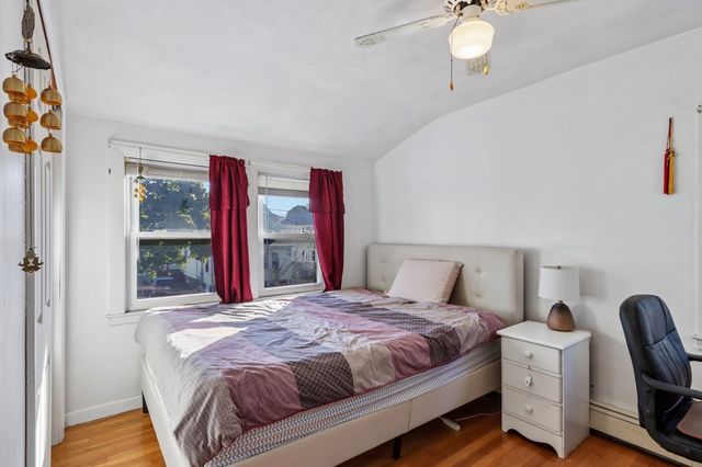 57 Safford St, Quincy, MA 02170