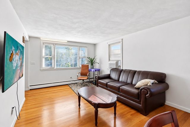 57 Safford St, Quincy, MA 02170