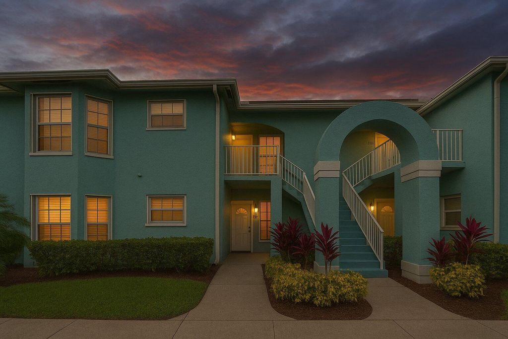 1106 Swan Lake Circle, Port St. Lucie, Port St Lucie, FL 34986
