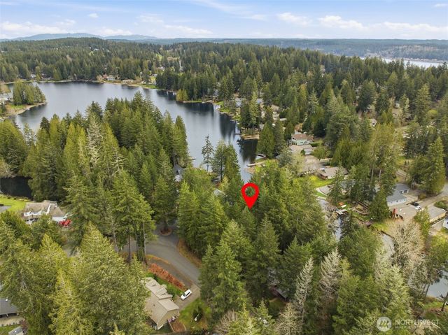 110 E Westlake Way, Allyn, WA 98524