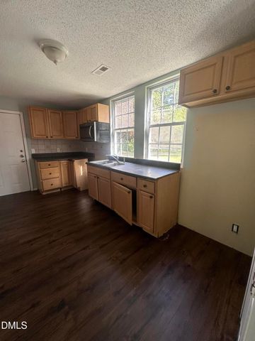 602-604 Faucette Street, Fuquay Varina, NC 27526