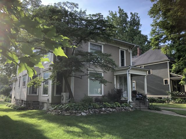 65 S Howell Street, Hillsdale, MI 49242