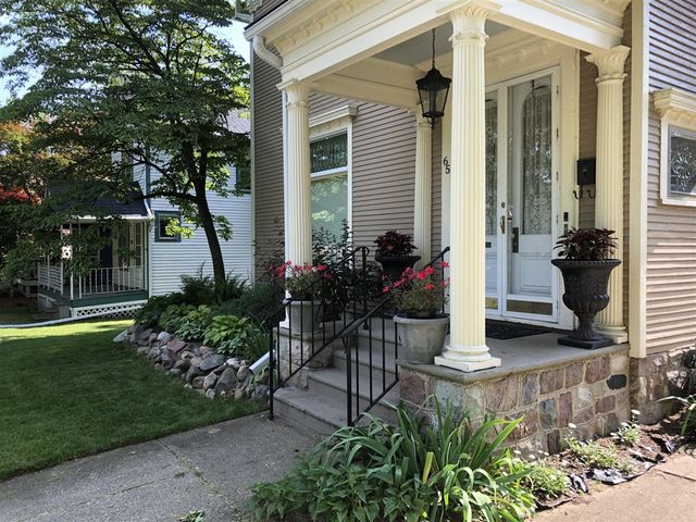 65 S Howell Street, Hillsdale, MI 49242