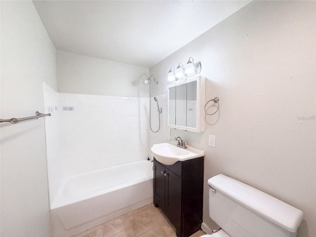 2213 BOUYER STREET, Lake Wales, FL 33898