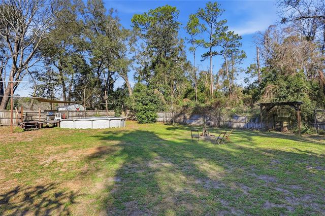 917 SW 2ND AVENUE, Trenton, FL 32693