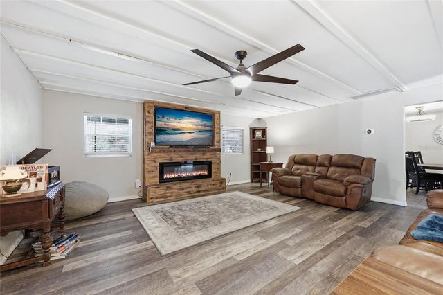 917 SW 2ND AVENUE, Trenton, FL 32693