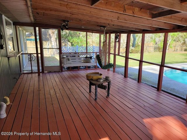 34307 Shaffer Drive, Dade City, FL 33523