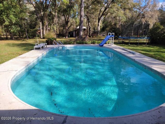 34307 Shaffer Drive, Dade City, FL 33523