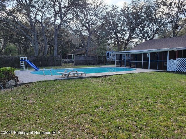 34307 Shaffer Drive, Dade City, FL 33523