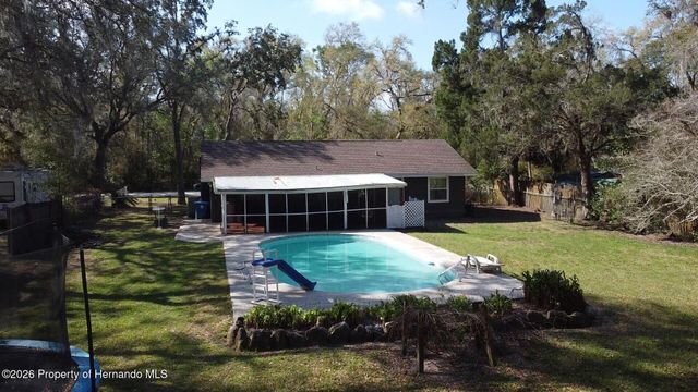 34307 Shaffer Drive, Dade City, FL 33523