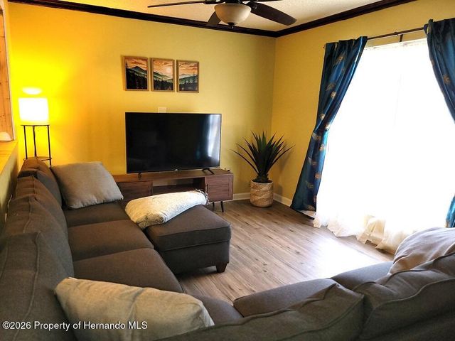 34307 Shaffer Drive, Dade City, FL 33523